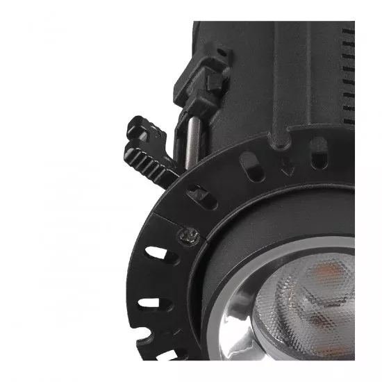 SLV Numinos Projector XS LED Deckeneinbauleuchte 7W 670lm 2700K 55° dreh- und schwenkbar schwarz/chrom